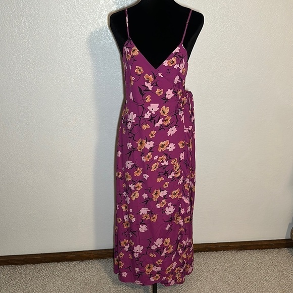 Revolve Flynn Skye Niki Maxi Floral Wrap Dress Size Medium - Picture 2 of 10